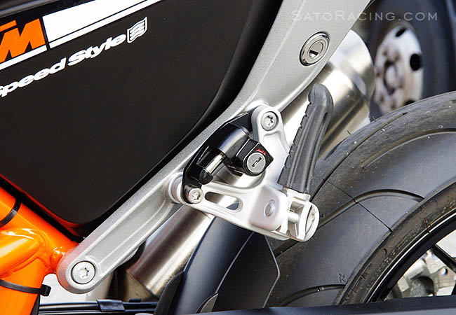 Sato Racing Helmet Lock for KTM 690 Duke (12-18) Sato Racing Helmet Lock for KTM 690 Duke (12-18)